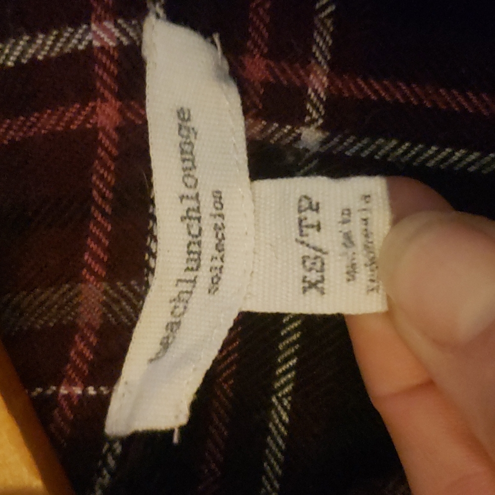 Flannel - Picture 2 of 4